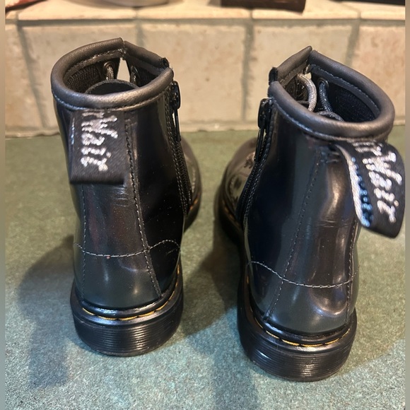 Dr. Martens 1460 metallic lace up boots. Junior size 11. - Picture 4 of 6